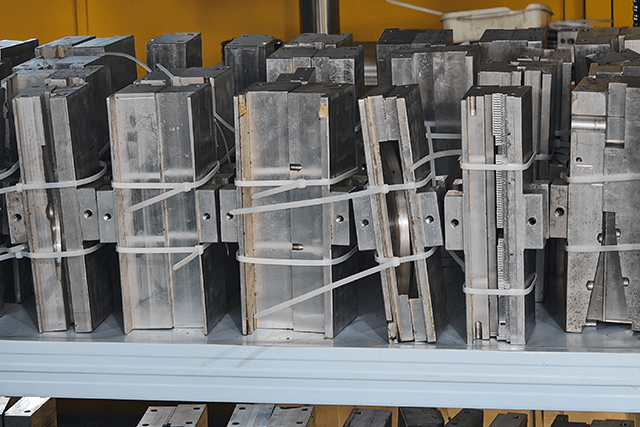 Top Strategies to Overcome Challenges in Automotive Mold Design